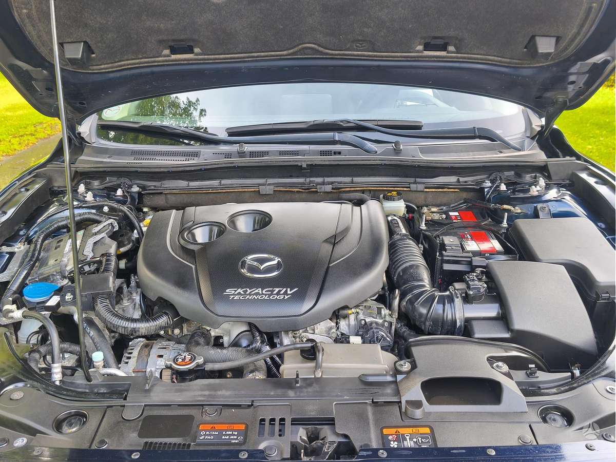 Mazda 3, 2.2 l., hečbekas