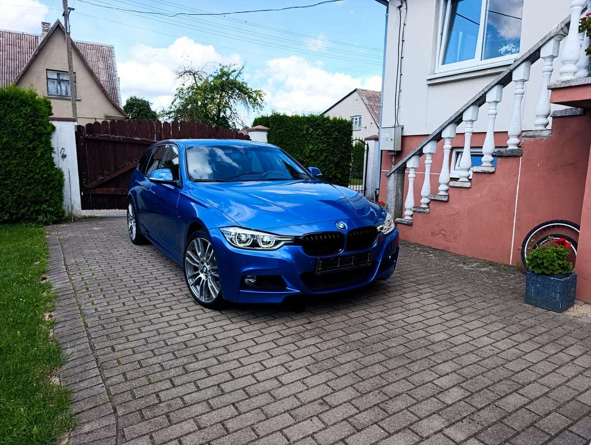 BMW 330, 3.0 l., wagon