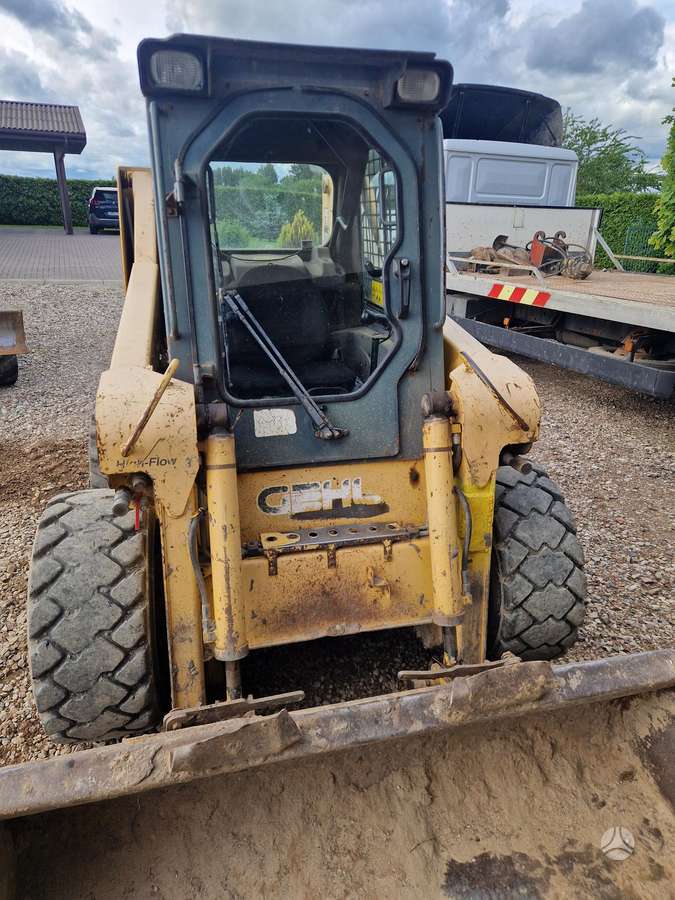 GEHL 5640, mini krautuvai