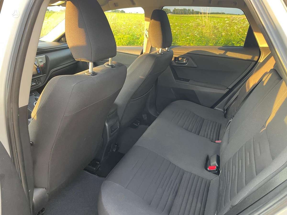 Toyota Auris - 6