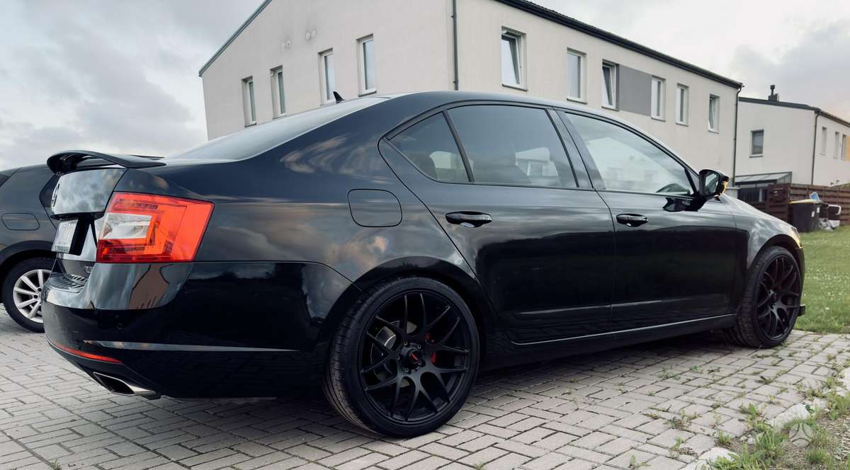 Skoda Octavia, 2.0 l., Хэтчбек