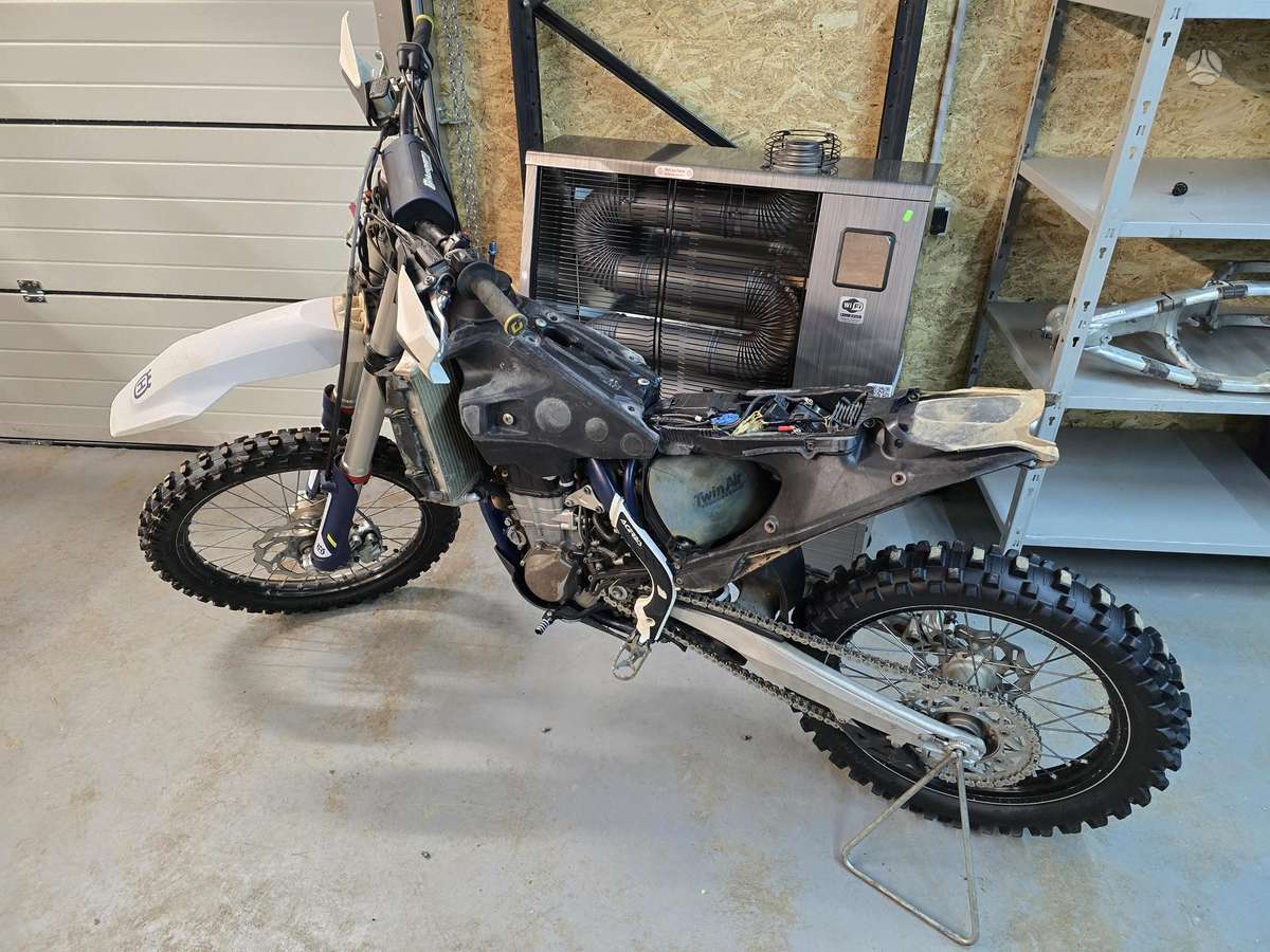 Husqvarna FC, кроссовые