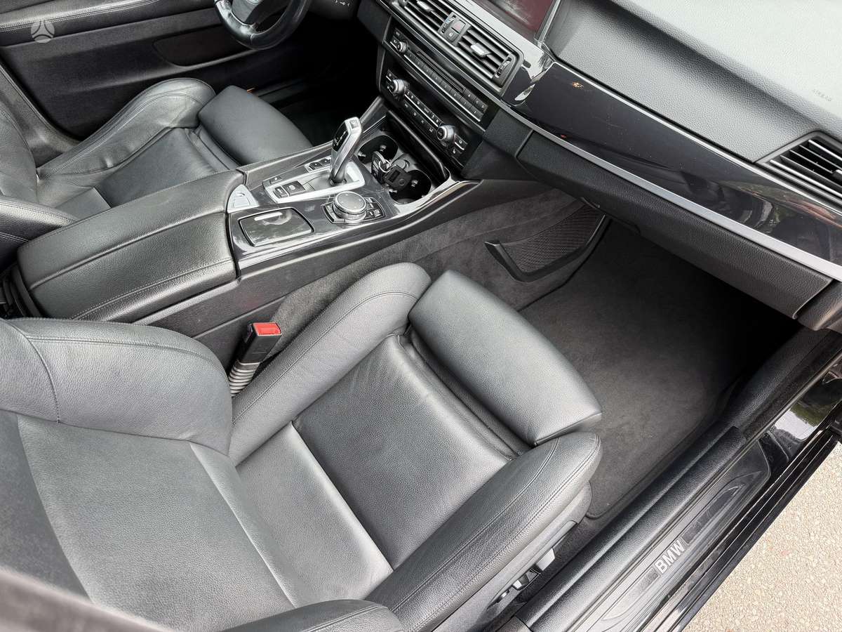 BMW 525, 2.0 l., wagon