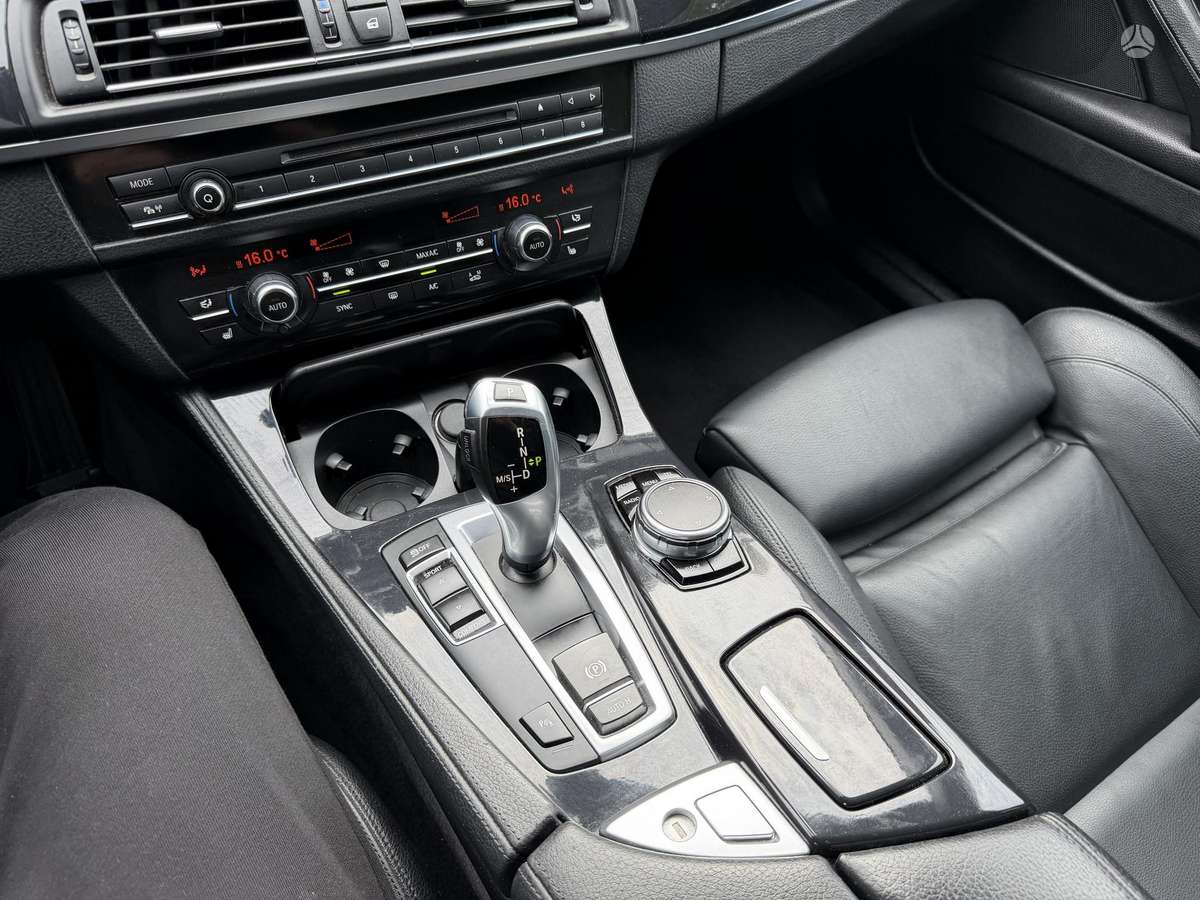 BMW 525, 2.0 l., universalas