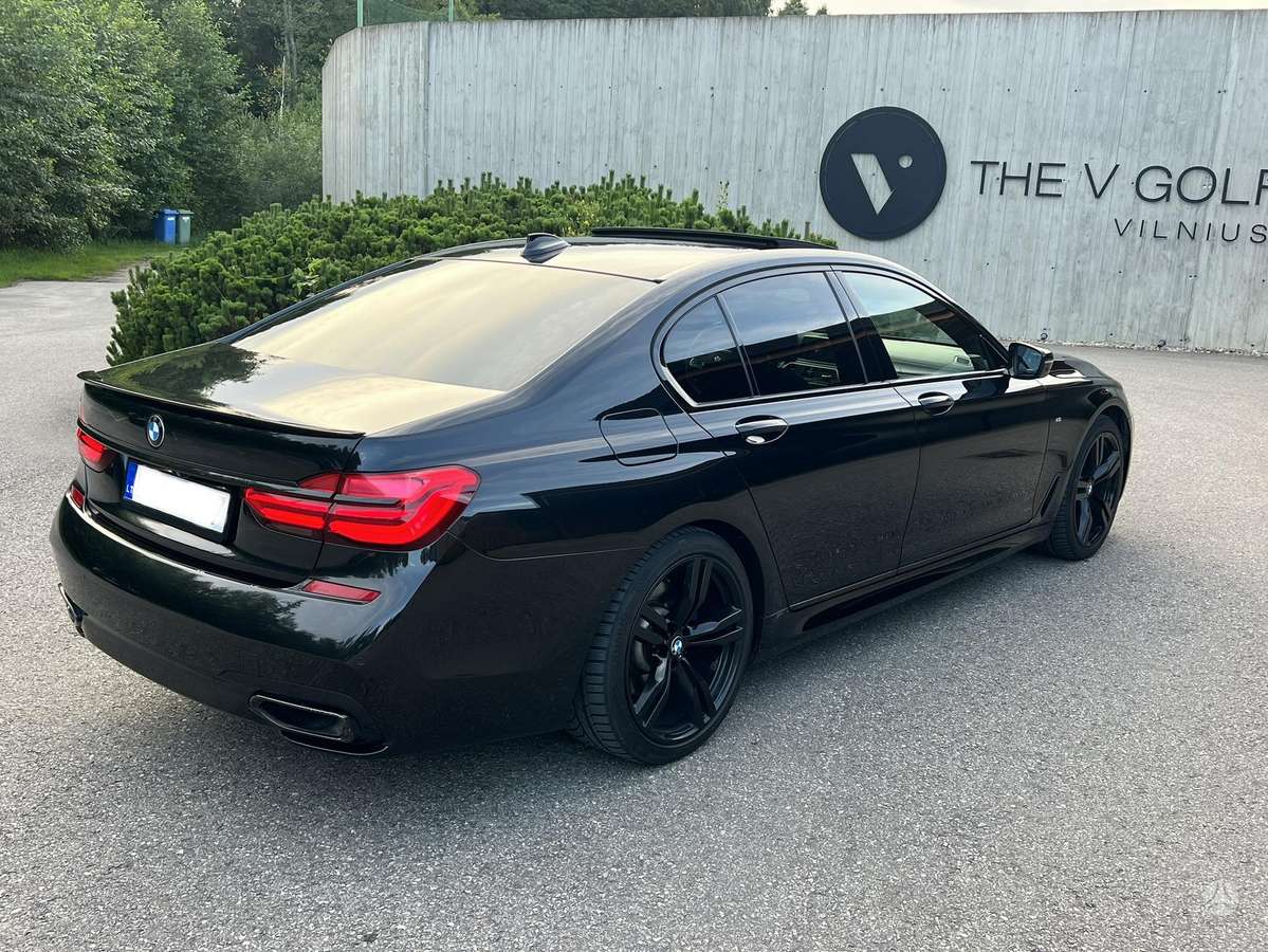 BMW 730, 3.0 l., Седан