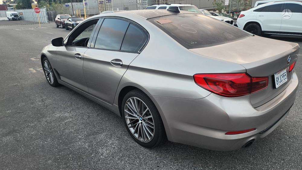 BMW 530, 2.0 l., Седан