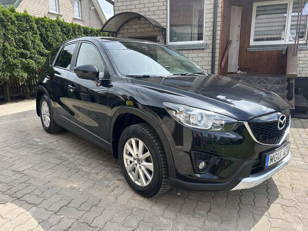 Mazda CX-5, 2.2 l., off-road / crossover