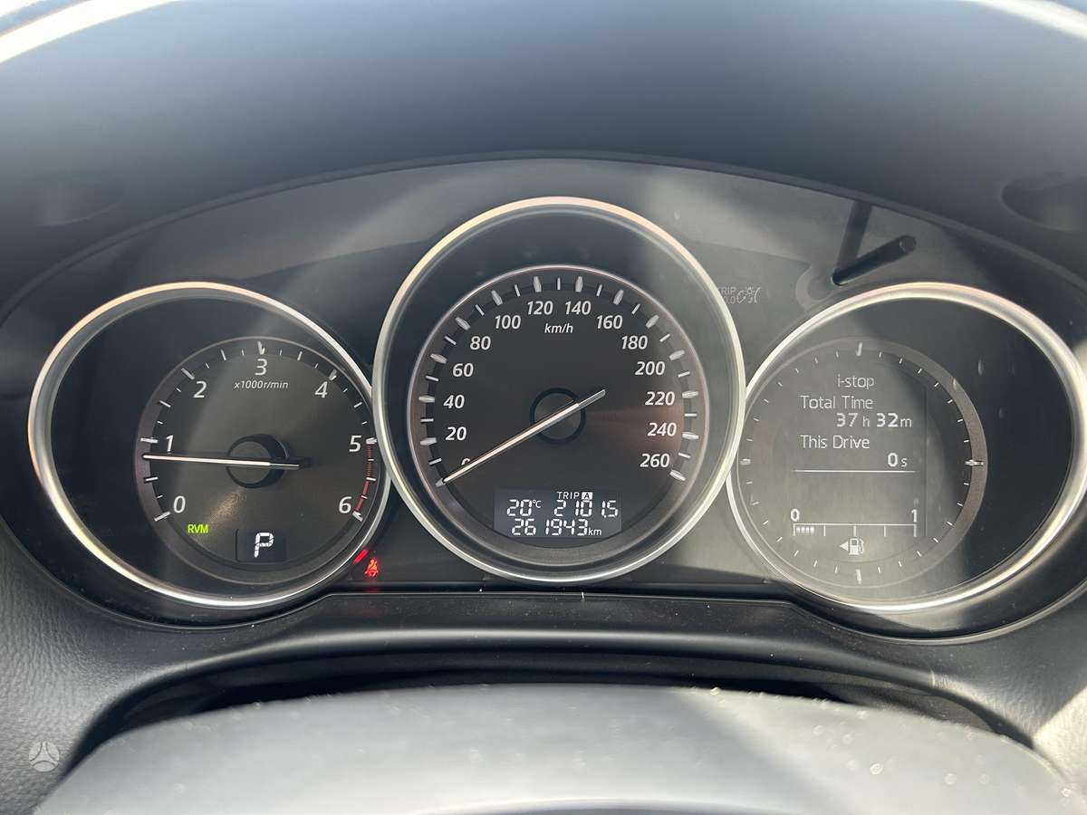 Mazda CX-5, 2.2 l., off-road / crossover