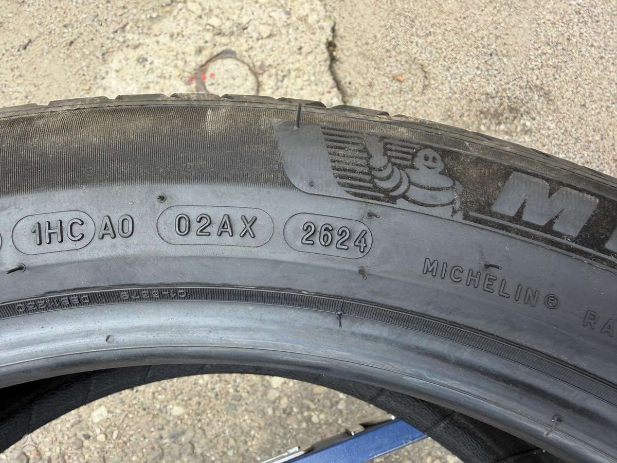 Michelin E•Primacy, summer 235/45 R20