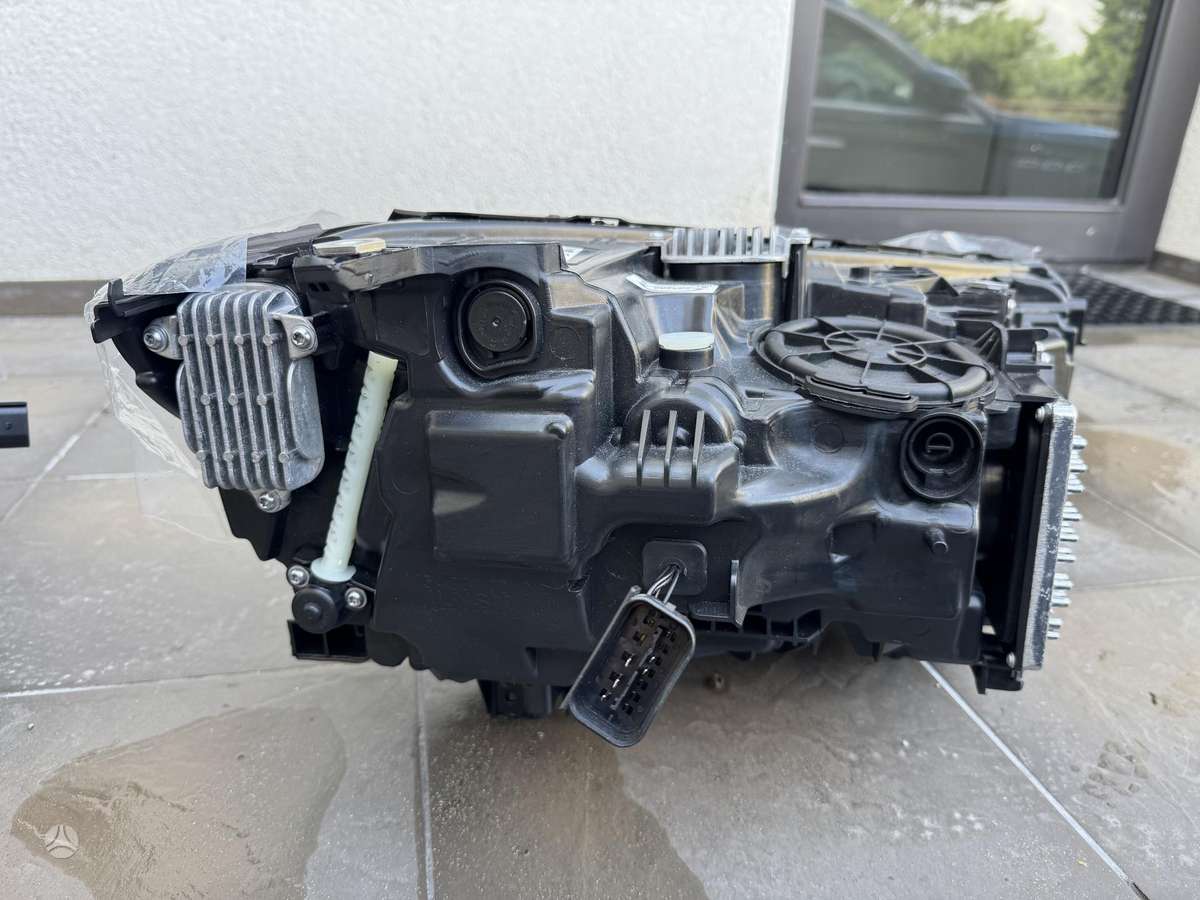 BMW 7 serija body parts