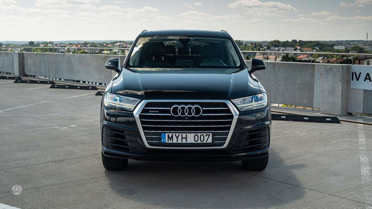 Audi Q7, 3.0 l., off-road / crossover