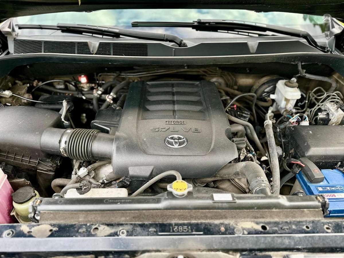 Toyota Tundra, Пикап
