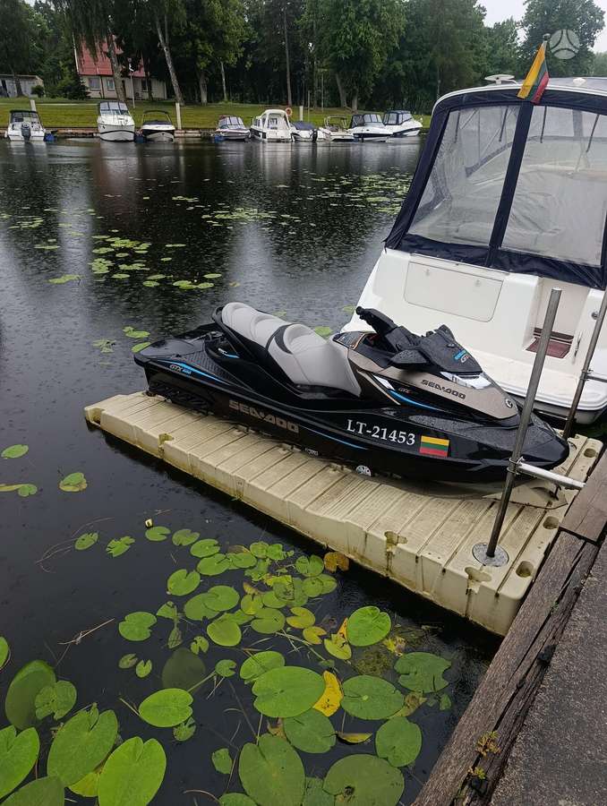 Sea-Doo Gtx300, jet skis