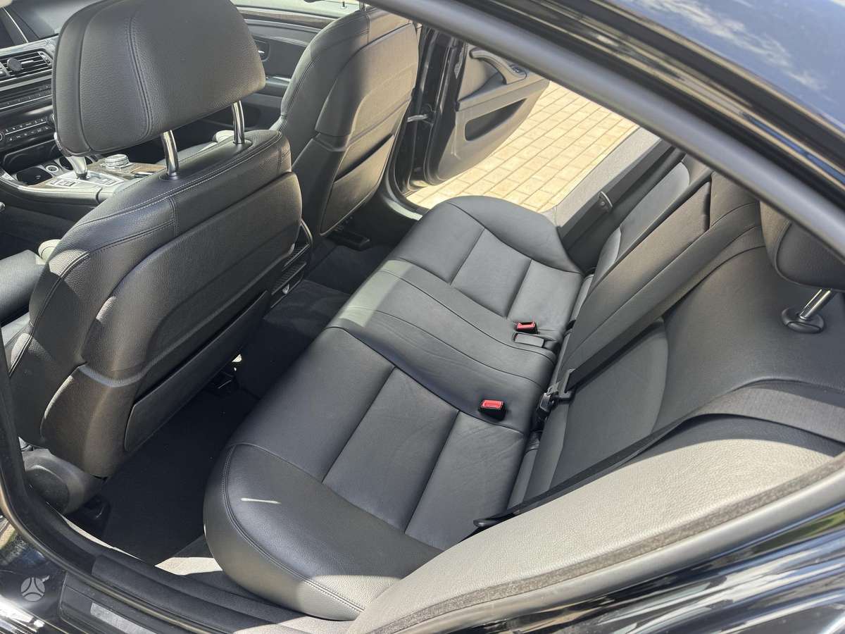 BMW 535, 3.0 l., Седан