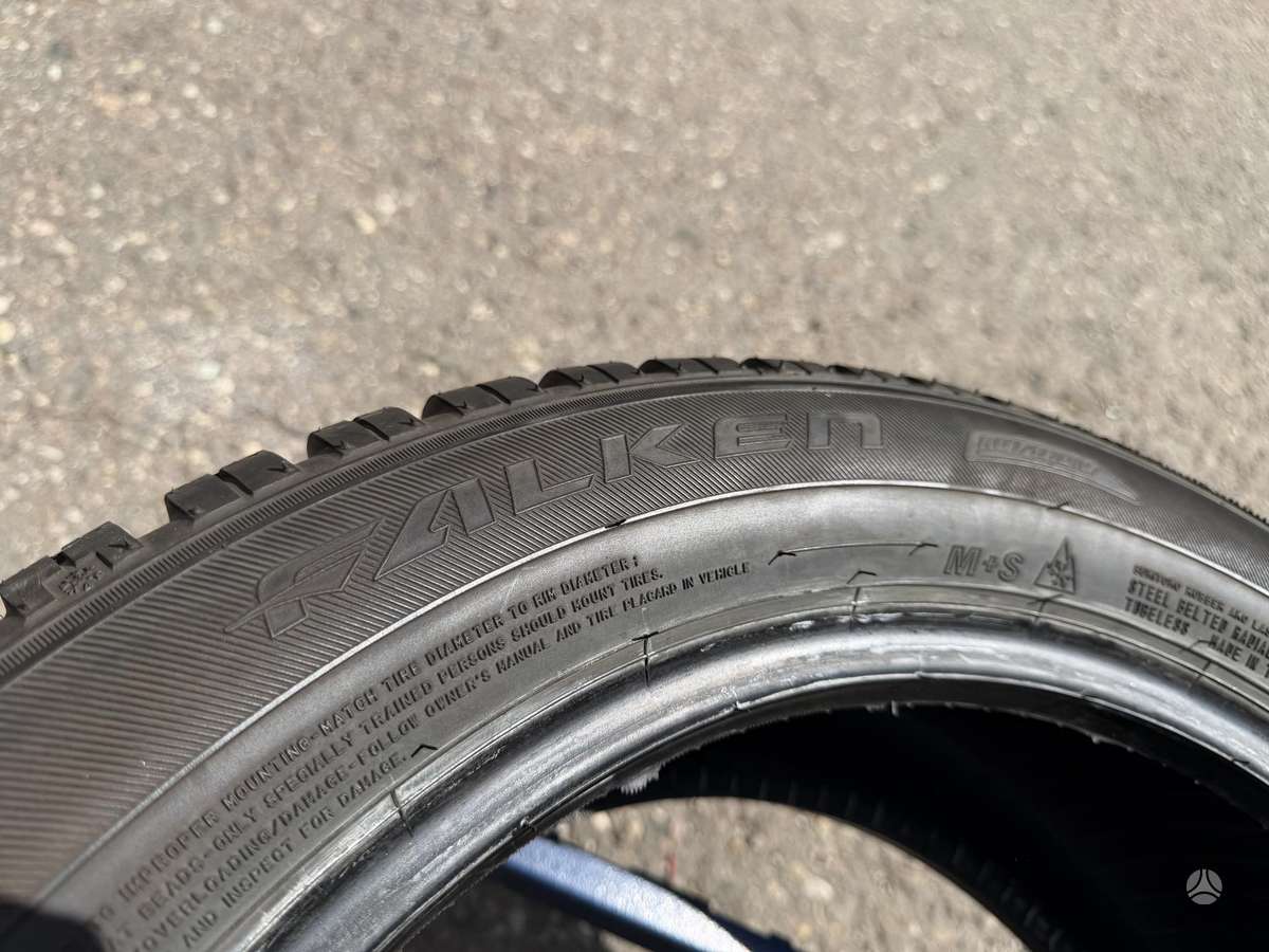 Falken Eurowinter HS01 SUV, зимние 215/55 R18