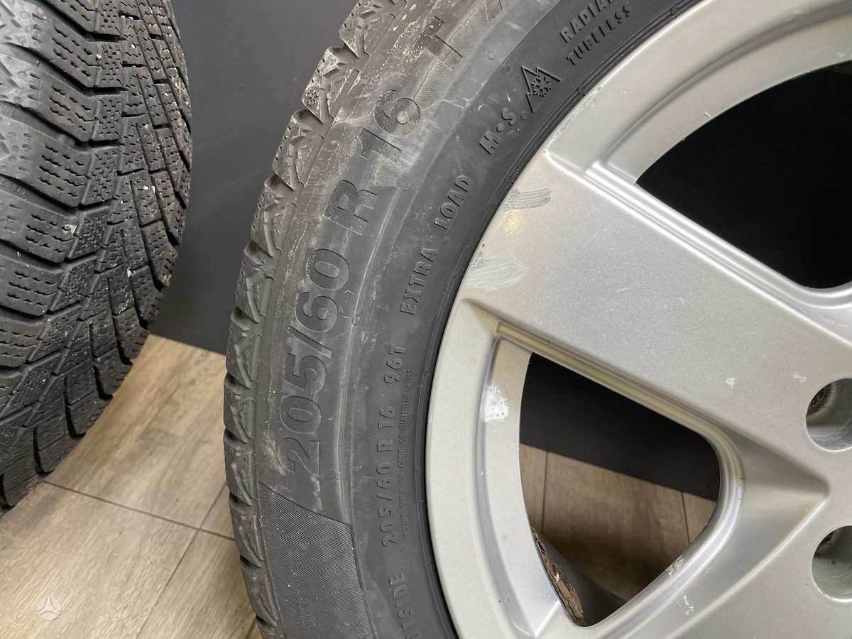 Volkswagen, light alloy, R16