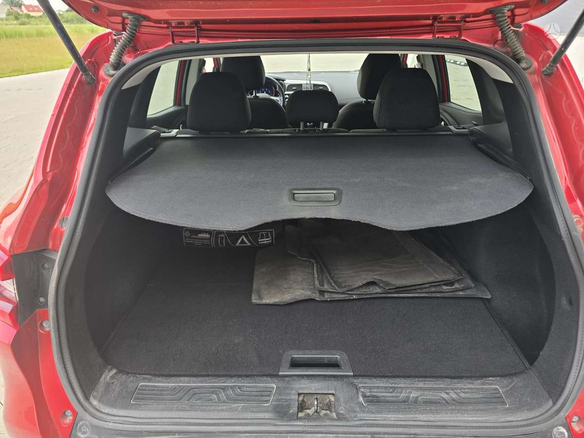 Renault Kadjar, 1.2 l., Внедорожник / Кроссовер