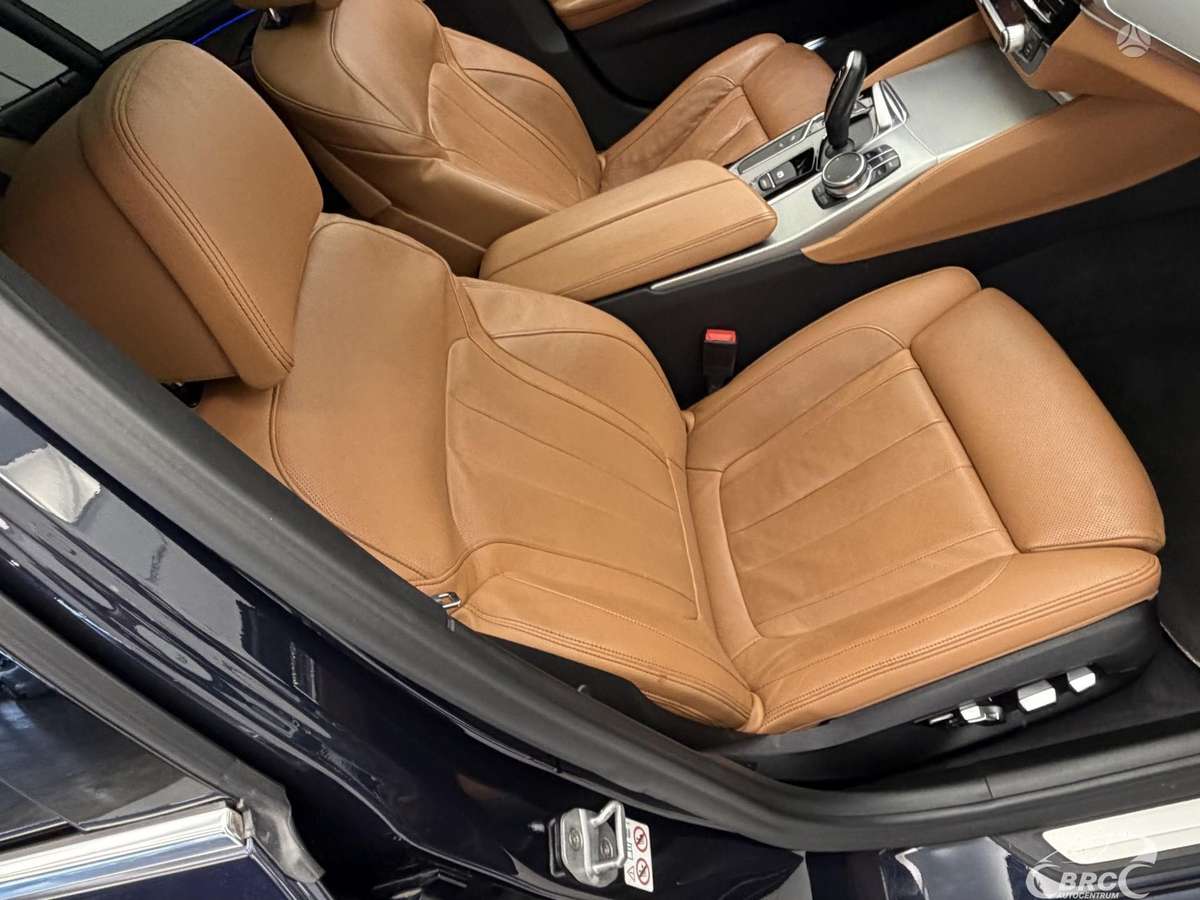 BMW 530, 3.0 l., Седан