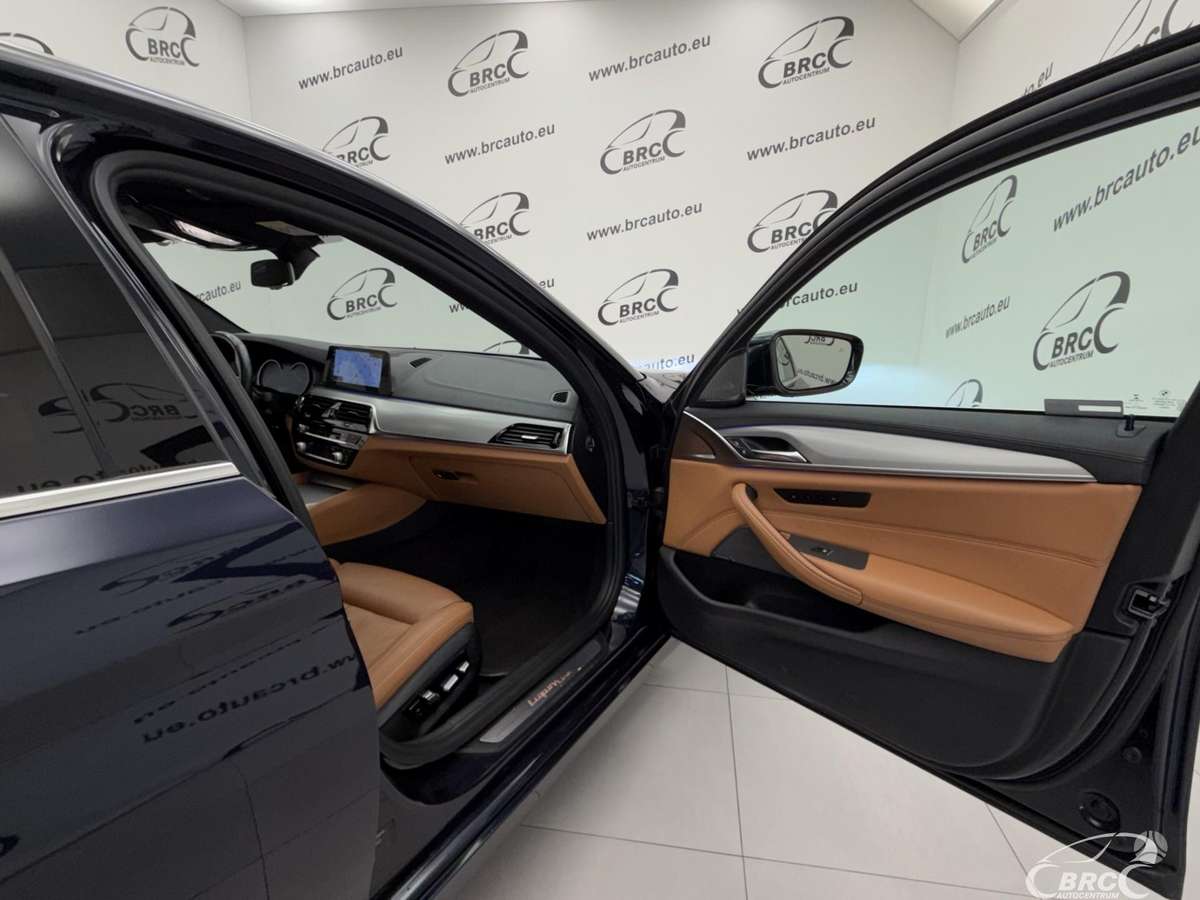 BMW 530, 3.0 l., Седан