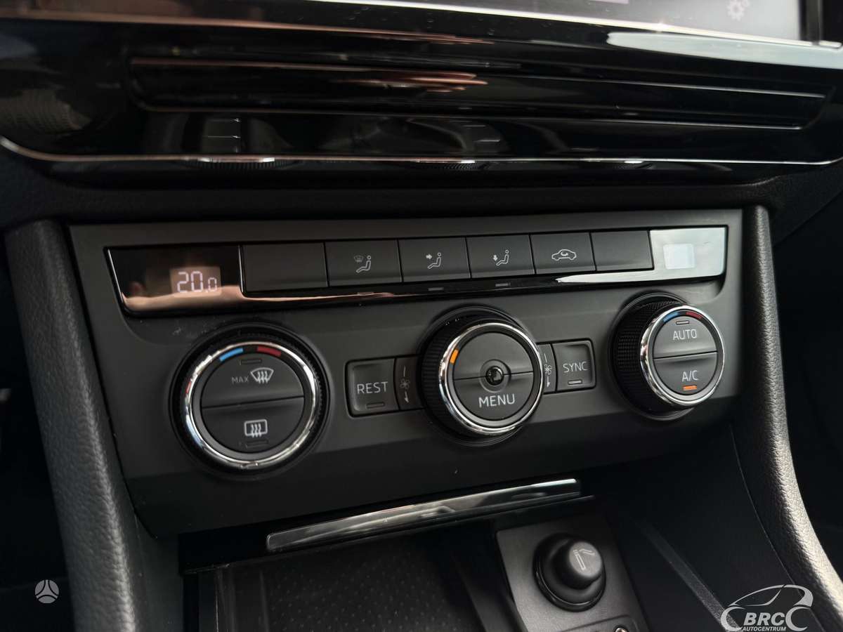 Skoda Superb, 1.6 l., hatchback