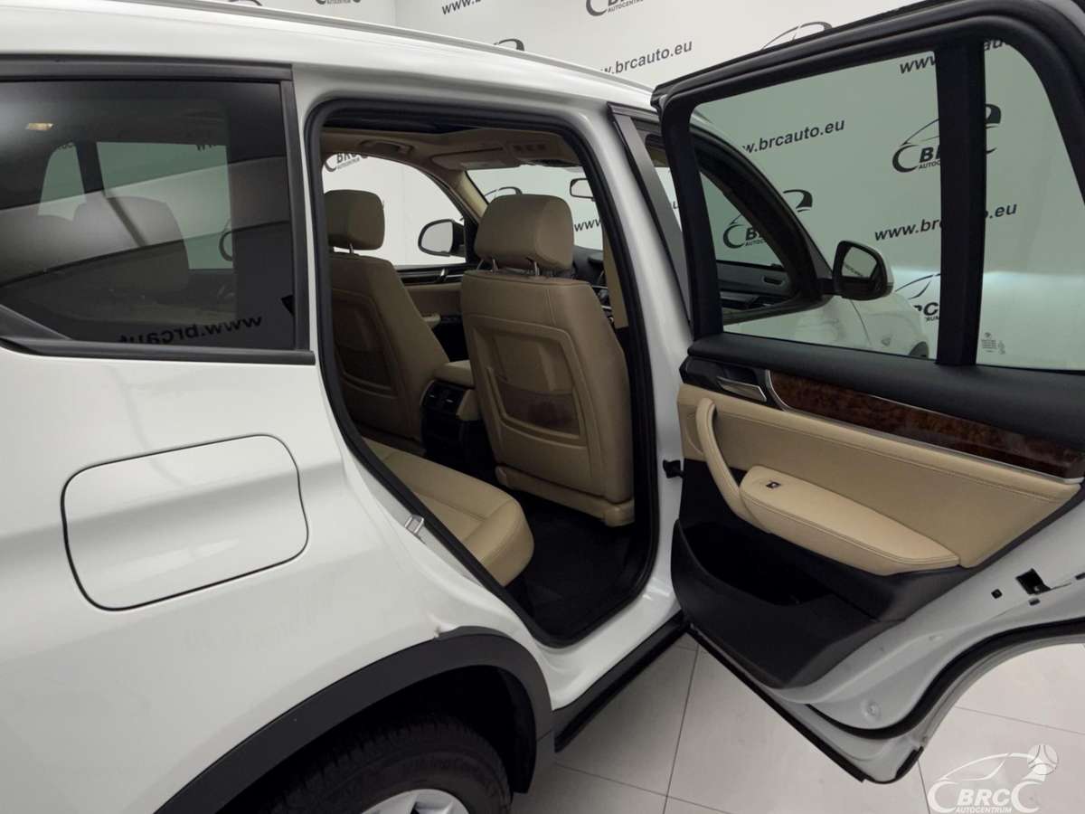 BMW X3, 2.0 l., off-road / crossover