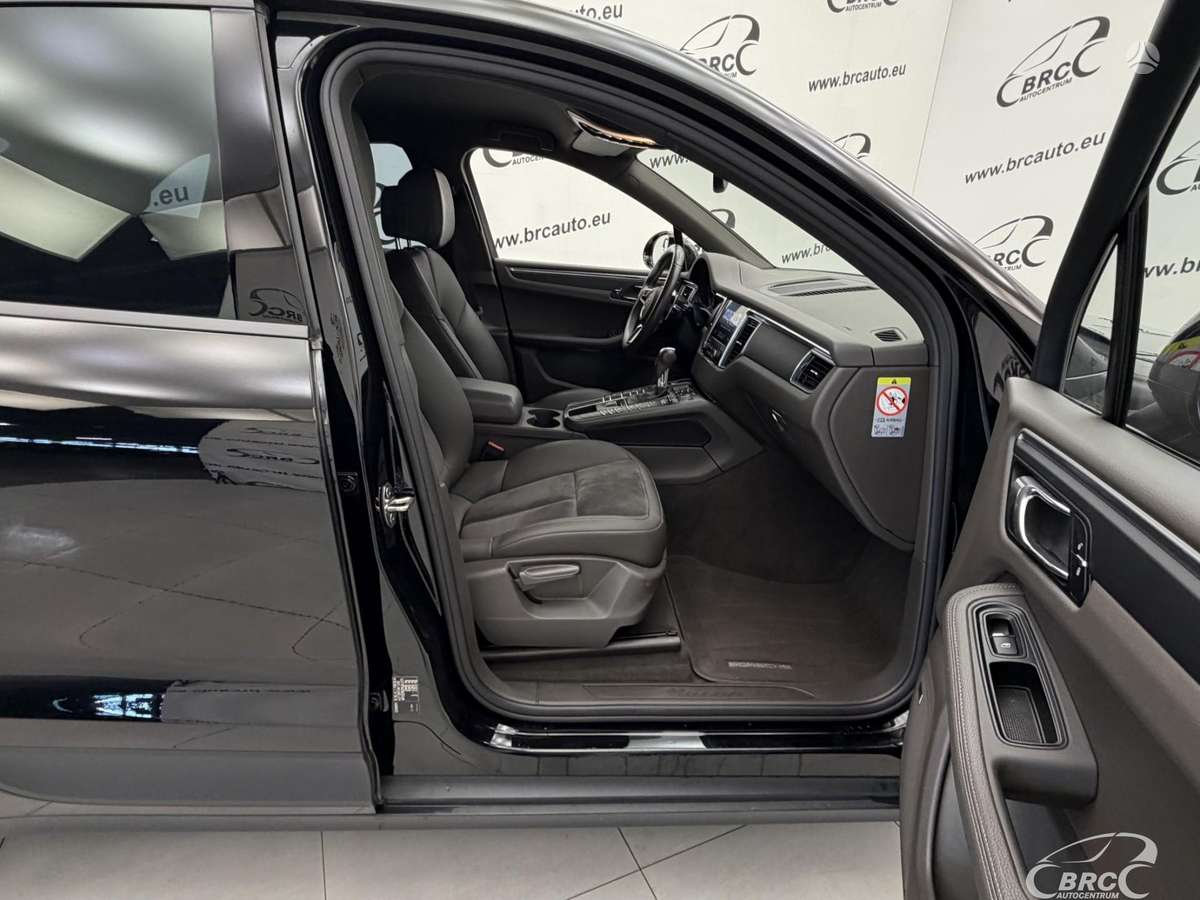 Porsche Macan, 2.0 l., Внедорожник / Кроссовер