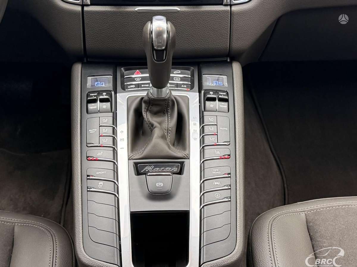 Porsche Macan, 2.0 l., Внедорожник / Кроссовер