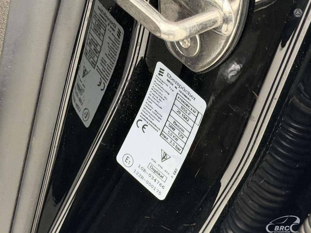 Porsche Macan, 2.0 l., Внедорожник / Кроссовер