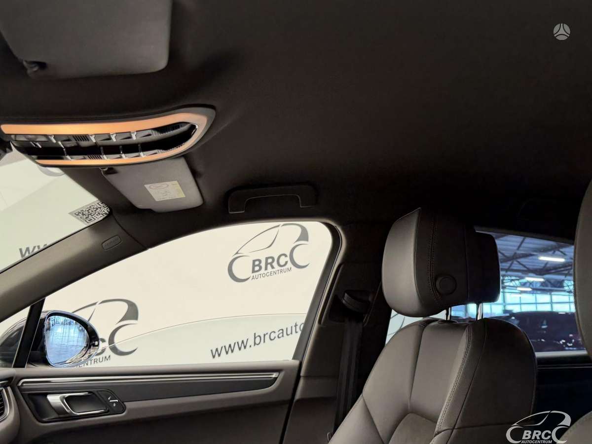 Porsche Macan, 2.0 l., Внедорожник / Кроссовер