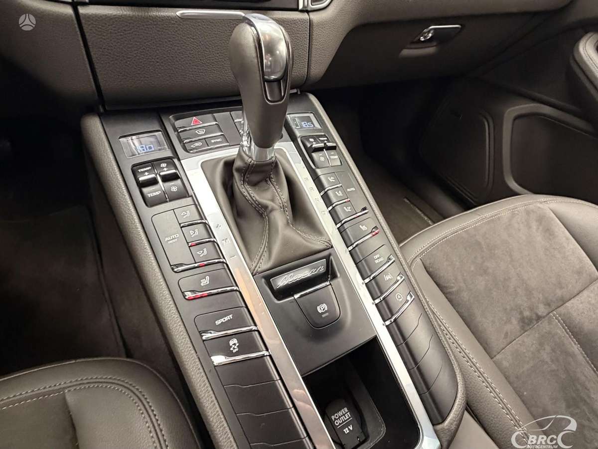 Porsche Macan, 2.0 l., Внедорожник / Кроссовер