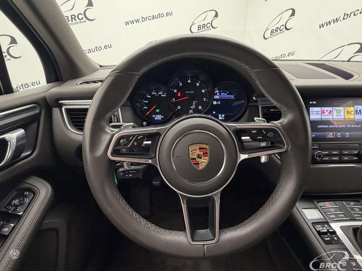Porsche Macan, 2.0 l., Внедорожник / Кроссовер