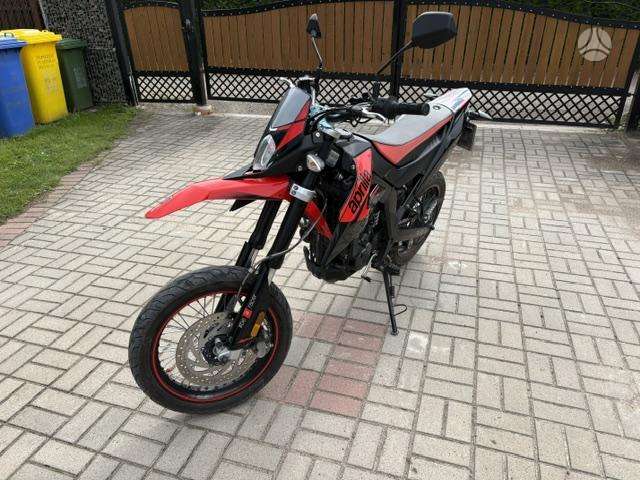 Aprilia SX 125cc, supermoto