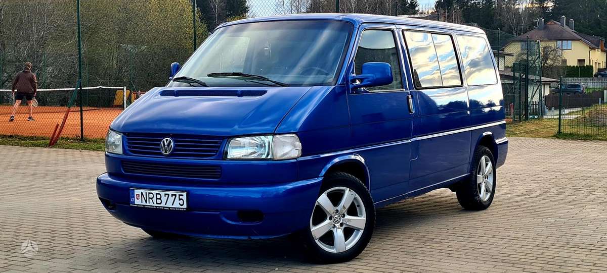 Volkswagen Multivan - 1