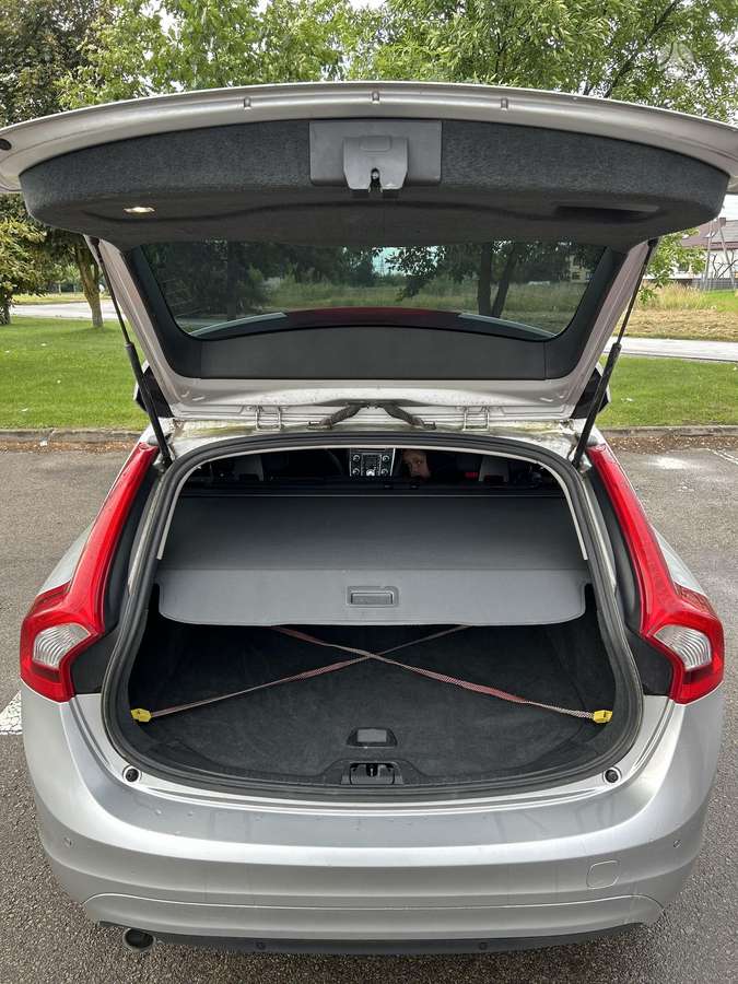 Volvo V60 - 11