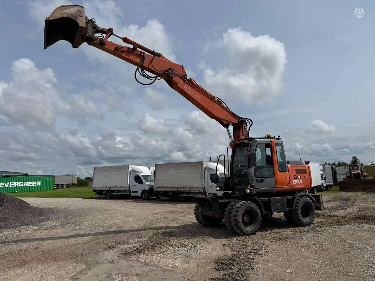 Hitachi ZX130W, экскаваторы