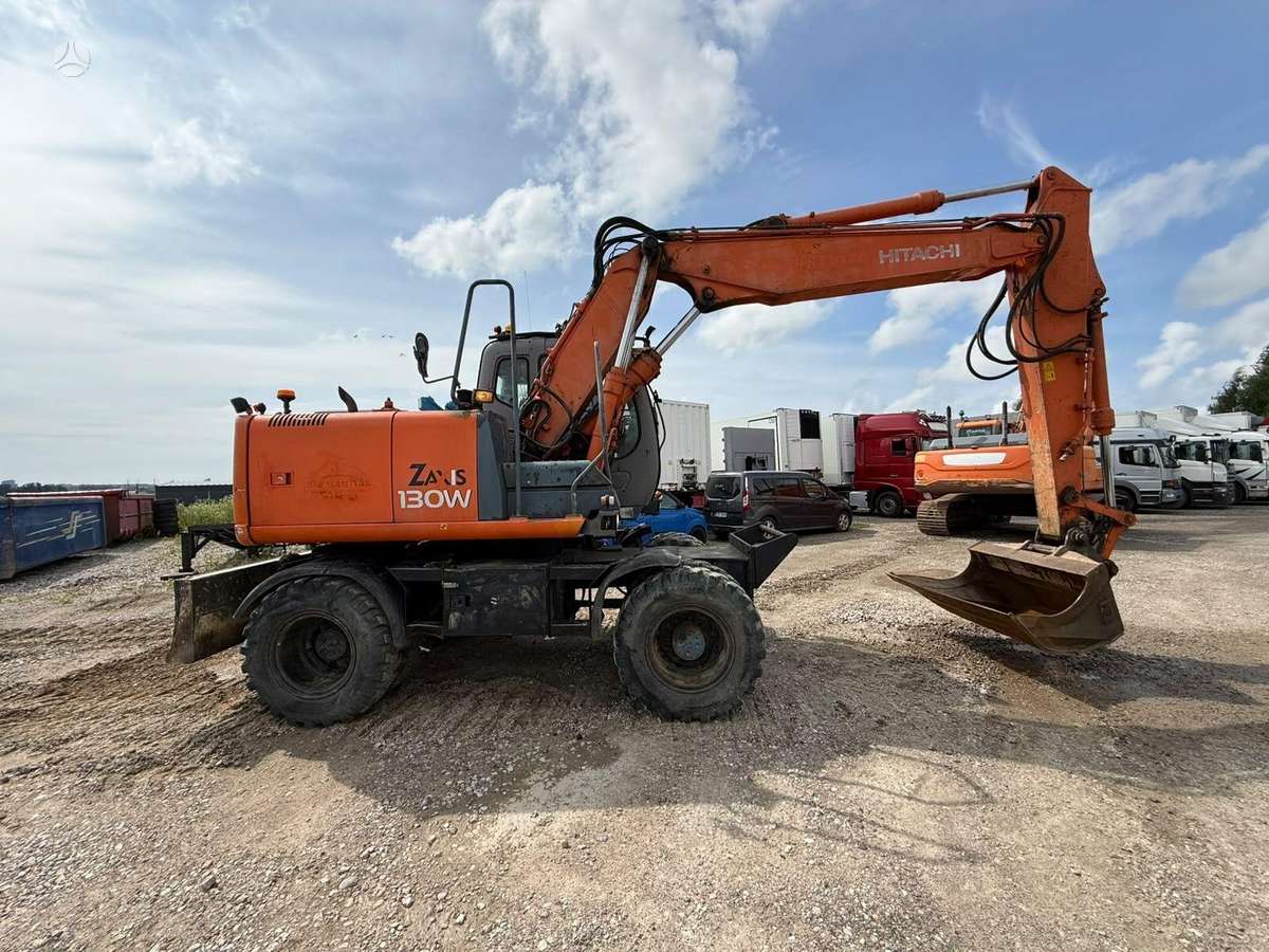 Hitachi ZX130W, экскаваторы