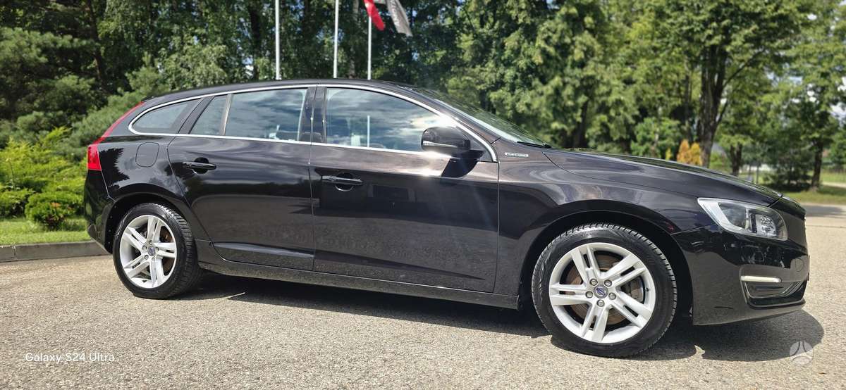 Volvo V60, 2.4 l., Универсал