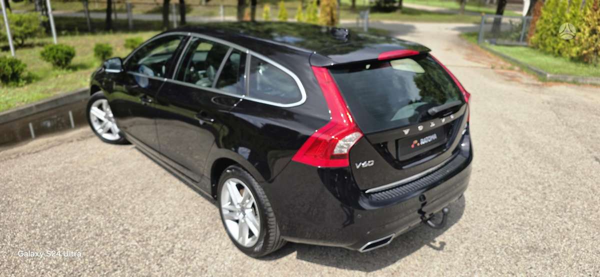 Volvo V60, 2.4 l., Универсал