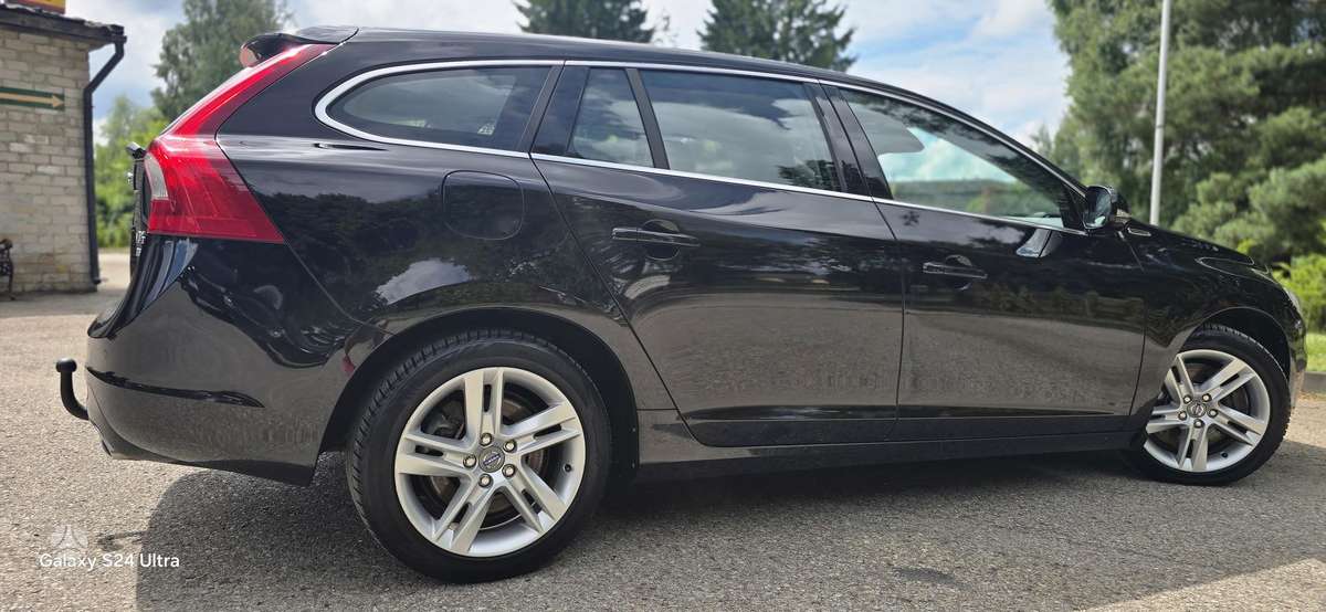 Volvo V60, 2.4 l., Универсал