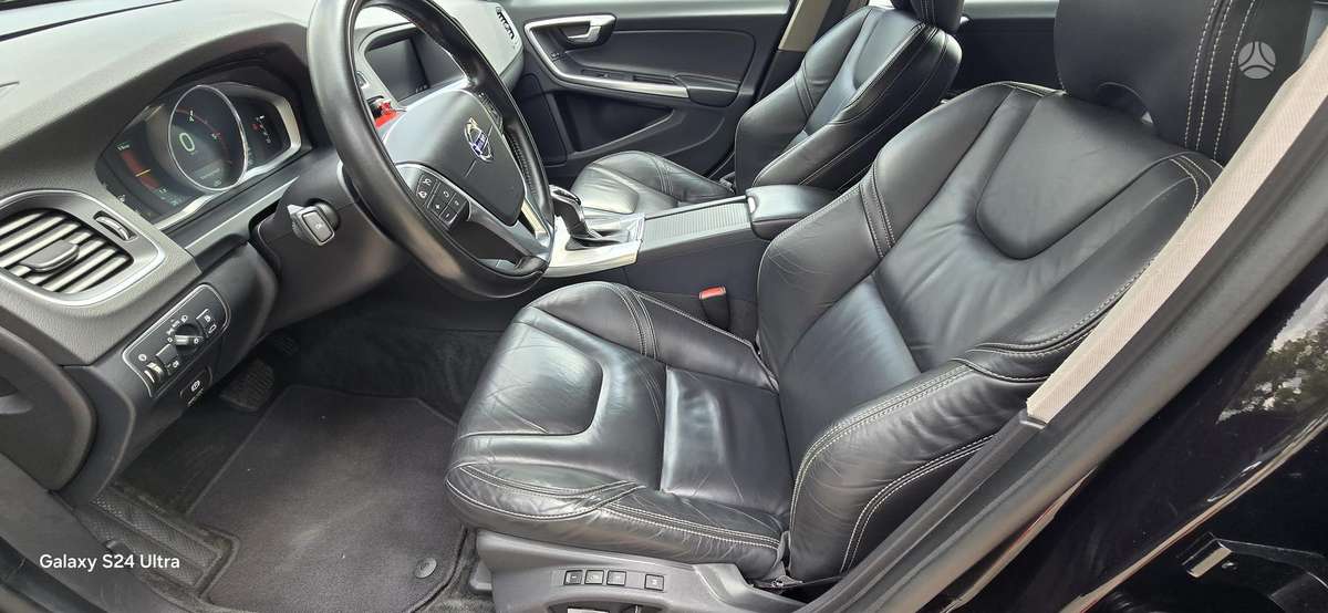 Volvo V60, 2.4 l., Универсал