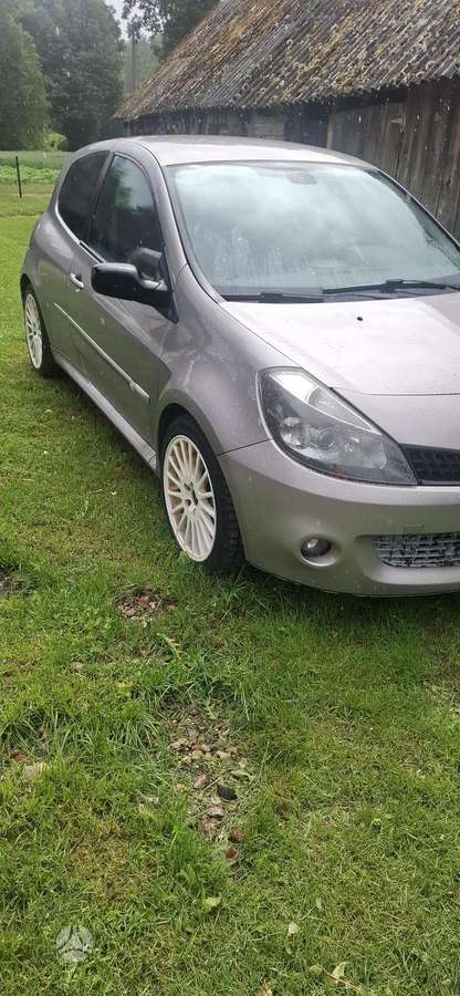 Renault Clio, 2.0 l., hatchback