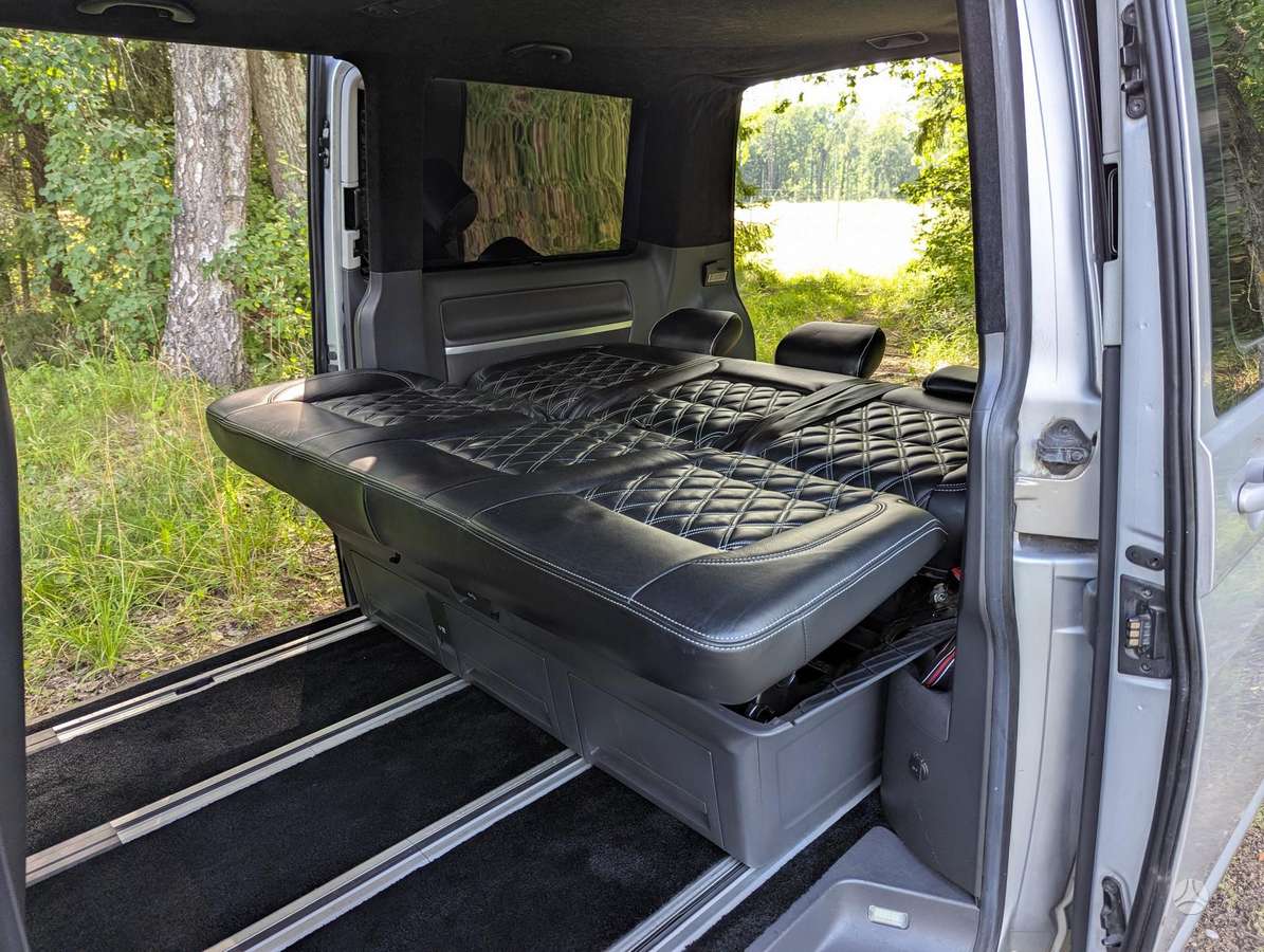 Volkswagen Multivan Markyzes nera