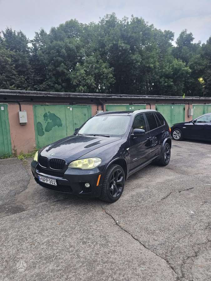 BMW X5, 4.4 l., Внедорожник / Кроссовер