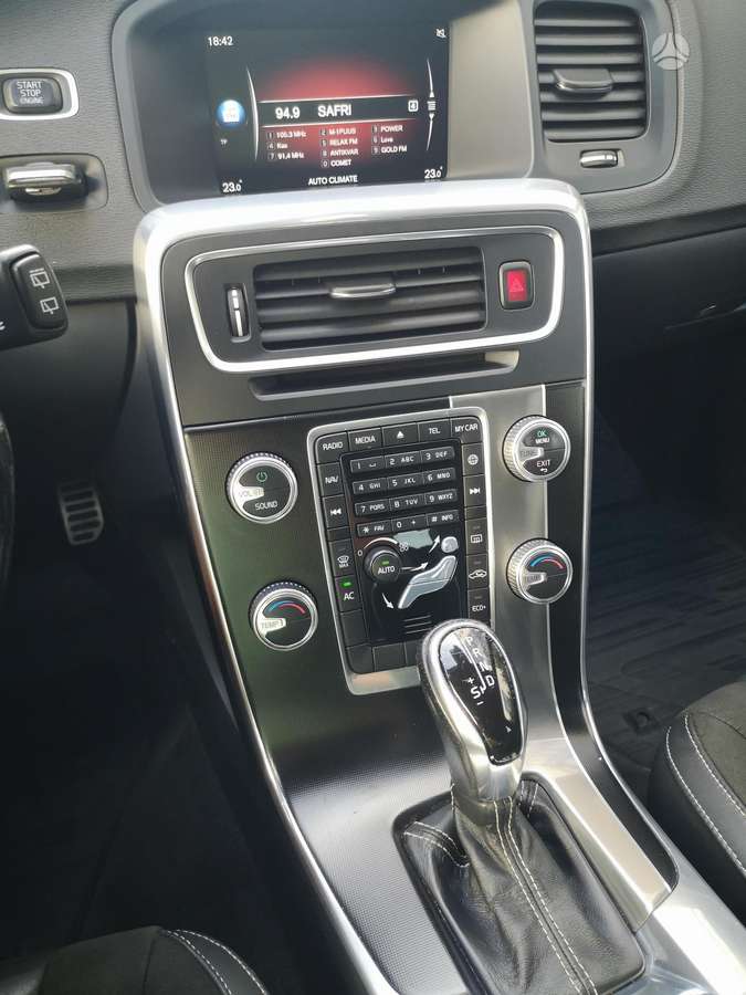 Volvo V60, 2.0 l., wagon