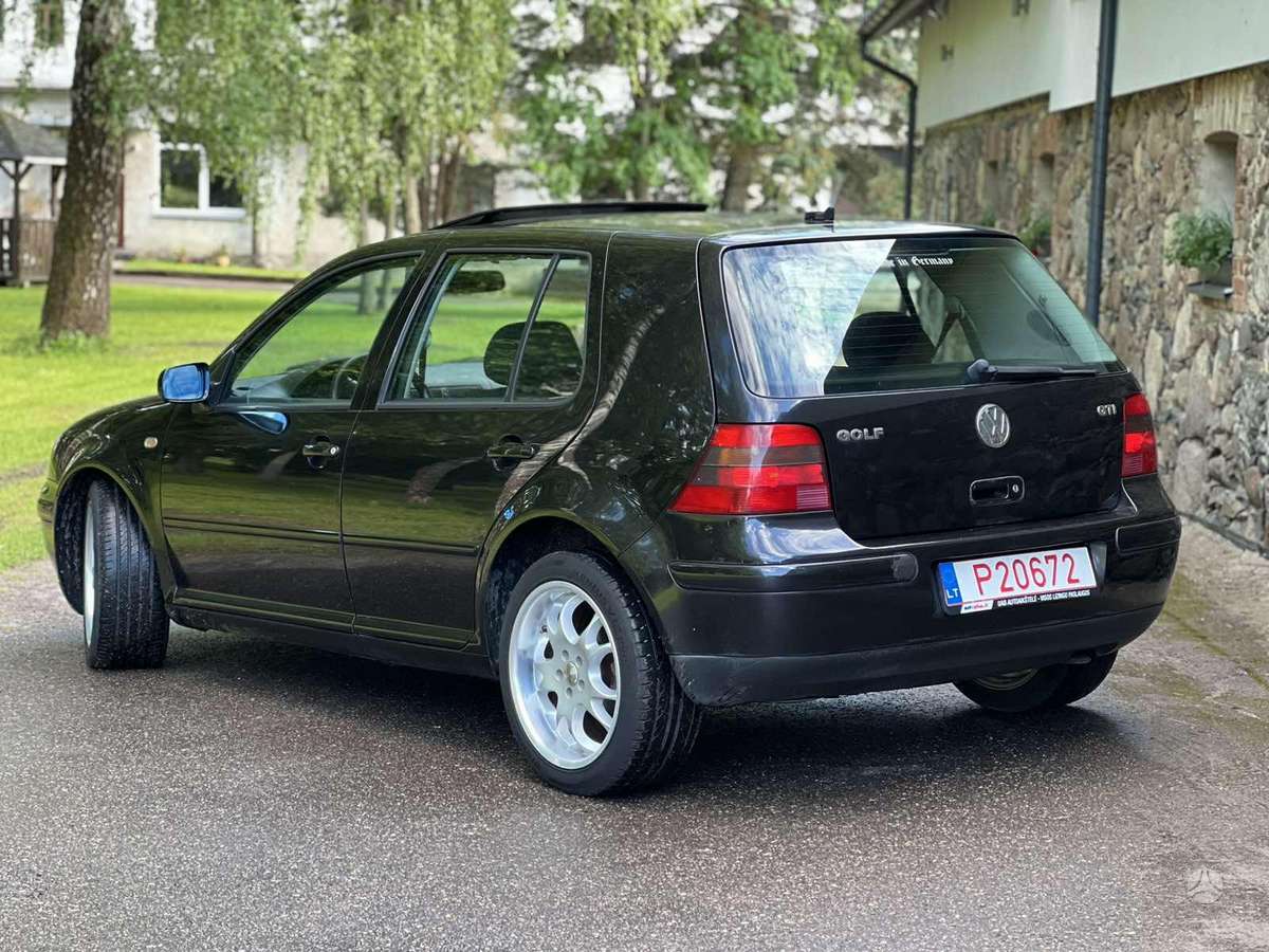 Volkswagen Golf, 2.3 l., hatchback
