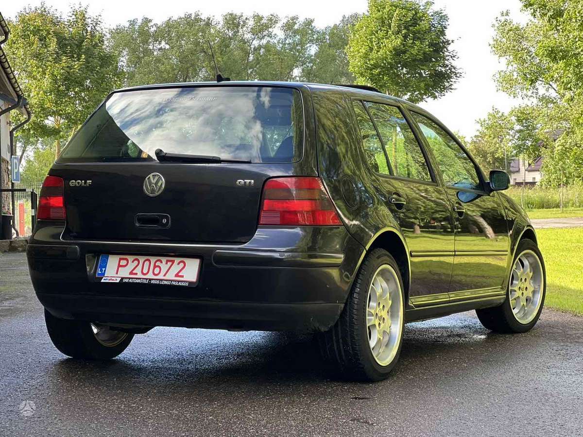Volkswagen Golf, 2.3 l., hatchback