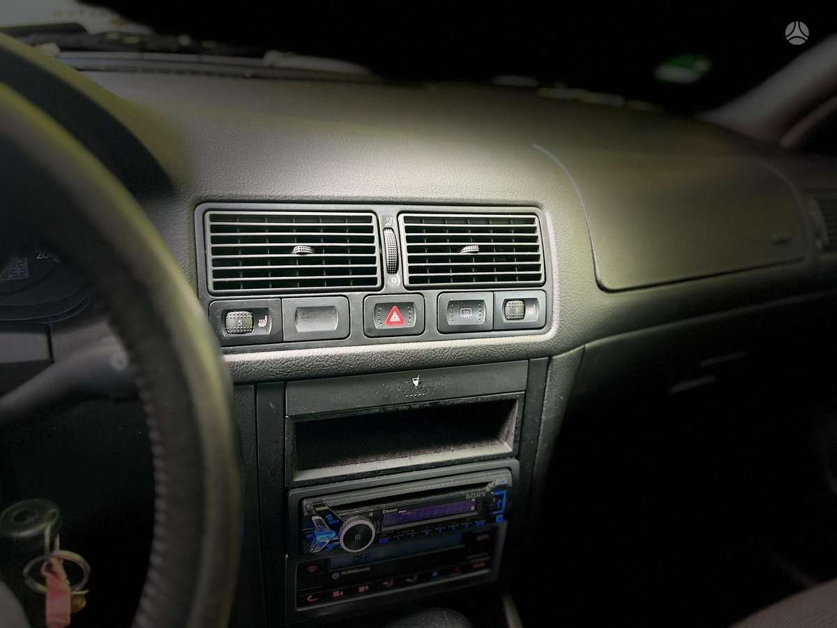 Volkswagen Golf, 2.3 l., hatchback