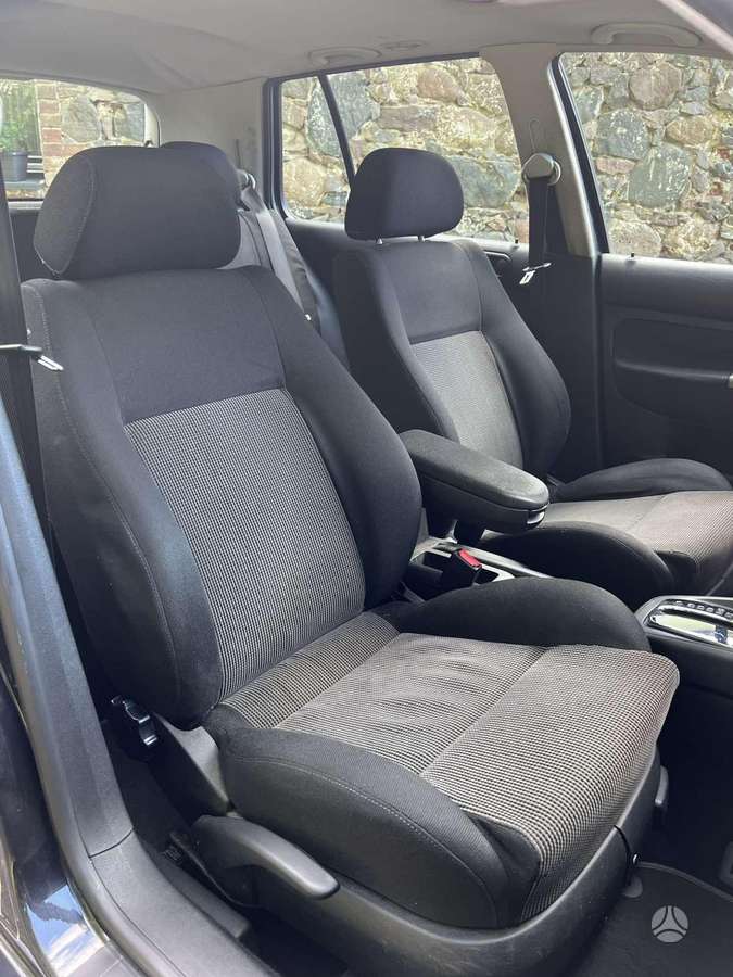 Volkswagen Golf, 2.3 l., hatchback