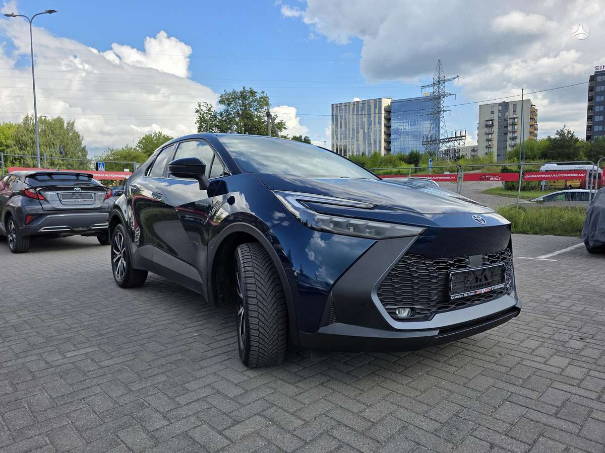 Toyota C-HR - 1