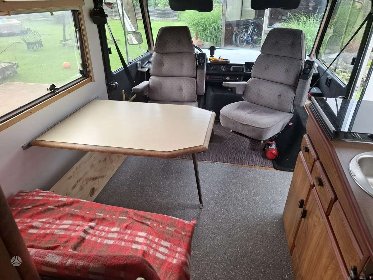 Mercedes-Benz S660, campers